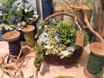 銀座駅徒歩２分 グリーンバスケットアレンジ 体験教室 フラワーデザイナーが教えるフラワー教室 じゃらん遊び体験