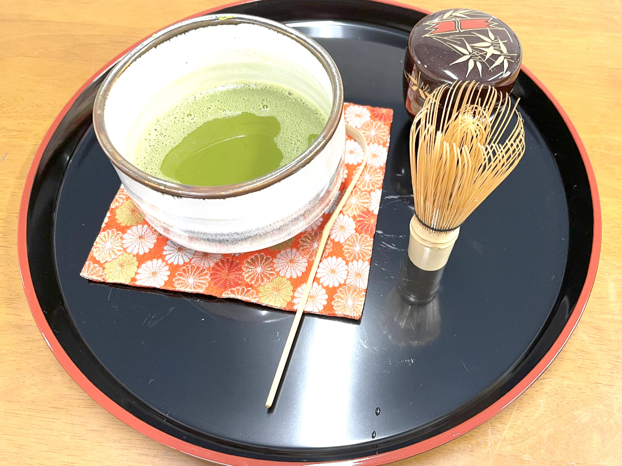 和装で抹茶体験も楽しめる♪