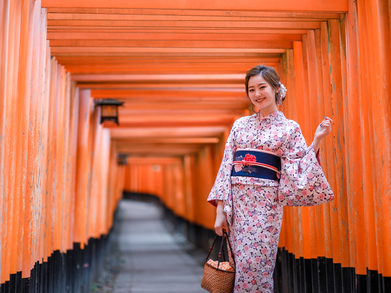 地域クーポン利用ok 女性着物レンタル なでしこプラン 着物姿をカッコ良く 着物らしい着物スタイル 着物販売 レンタルkeit じゃらん遊び体験