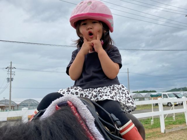 大阪府 和泉市 ファミリーにおすすめ ひき馬 施設内 体験 特定非営利活動法人アヴニールファーム じゃらん遊び体験 大阪府 和泉市 ファミリーにおすすめ ひき馬 施設内 体験 特定非営利活動法人アヴニールファーム じゃらん遊び体験