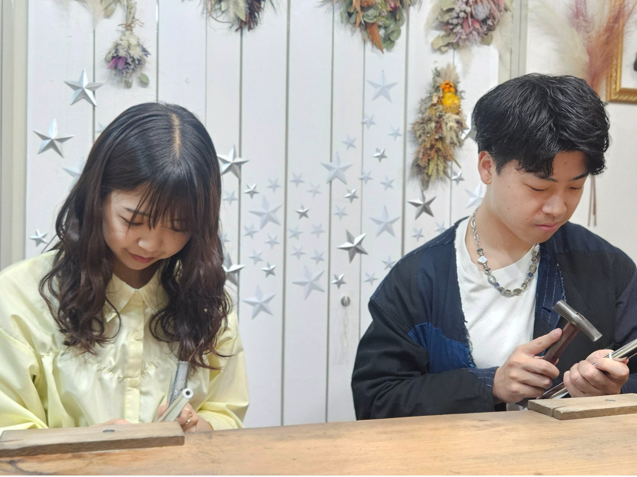 ���Â����g���Ďw�ւɖ͗l�����܂��I