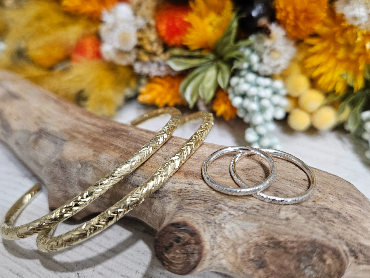 �I�v�V�����Ŏw�ւ����V���o�[�ɕύX���ł��܂��B