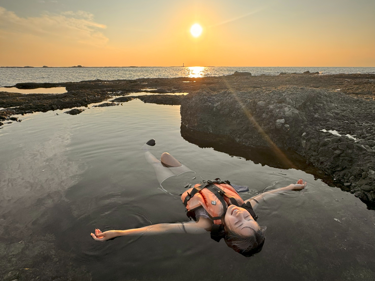 lɏ㗤ĒTƋjVRv[ƂI@v킸эŖĂ݂B