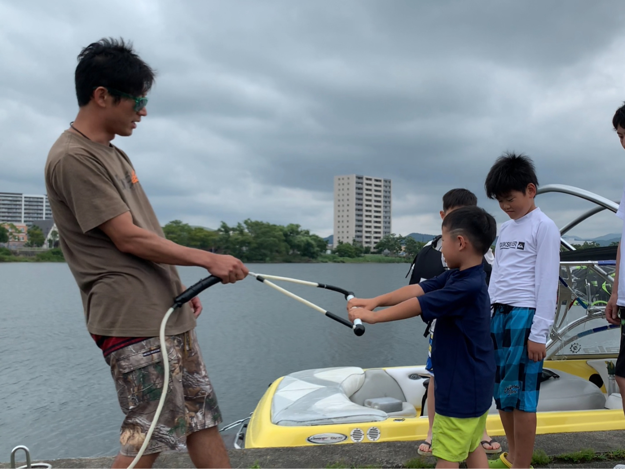 CXgN^[ŁAJɃbXs܂̂ŁA߂ĂłSăgCł܂B