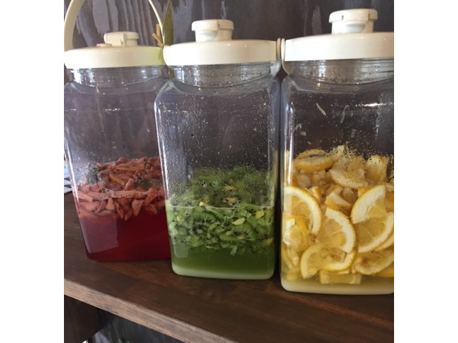 熊本 阿蘇 ミネラル発酵ドリンク教室 今日から育てる2ｌのボトルとドライフルーツを一袋お土産 レッスン中は酵素ドリンク飲み放題 女性やファミリーにも おすすめ おしま屋kaguカフェ じゃらん遊び体験