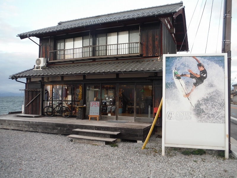 GRANDIR surfstyle̓X܊OςłIԏ