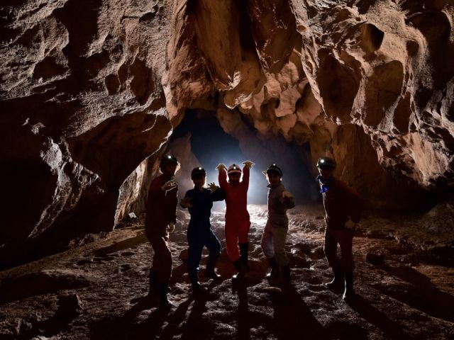 夏休み 秋芳洞探検ツアー 琴ヶ淵コース 秋吉台アクティビティツアー じゃらん遊び体験 夏休み 秋芳洞探検ツアー 琴ヶ淵コース 秋吉台アクティビティツアー じゃらん遊び体験