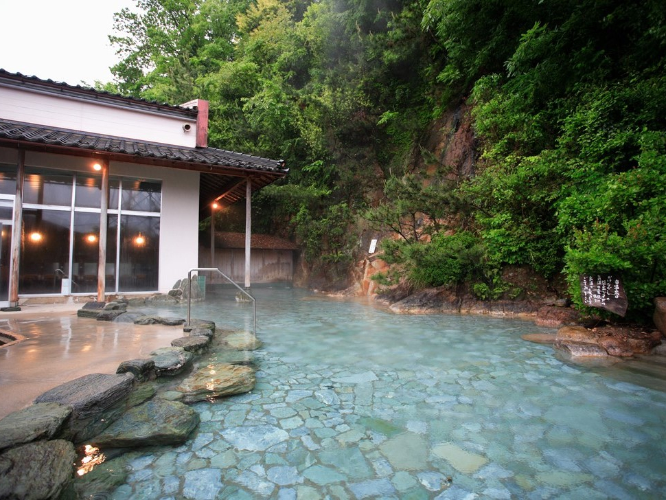 |VRIVCBቷ̐򌹖30xA̐򌹖50x̊|킹łB