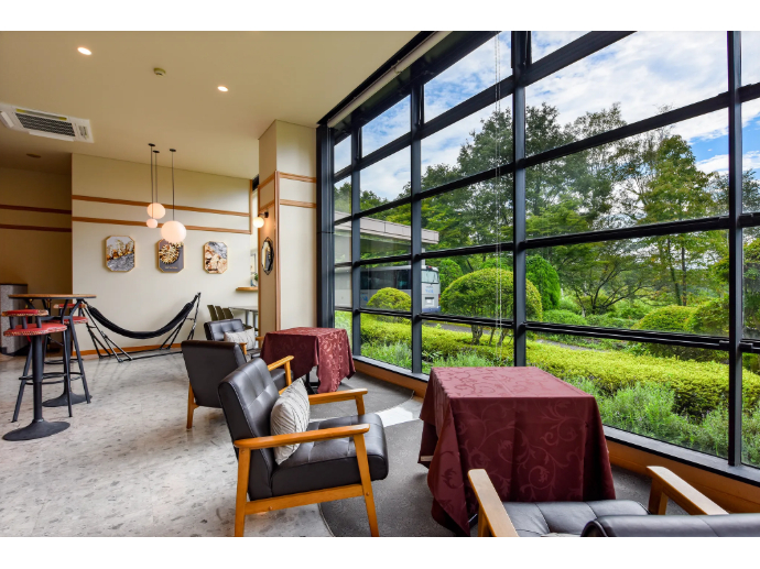 �y���E���W�z�V�΂Ɉ͂܂ꂽ�������������͋C�̒��ŋx���̂ЂƂƂ������߂������������܂��B