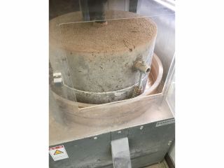 最高級の石臼挽き「そば粉」使用。 「玄蕎麦」から製粉可能。