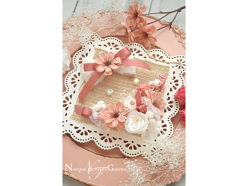 千葉県 市川市 女性にオススメ ナチュフラ プリザーブドフラワーレッスン ホワイトレースプレートのコーラルピンクアレンジ ナチュラル フラワーズ ガーデン ナチュフラ じゃらん遊び体験 千葉県 市川市 女性にオススメ ナチュフラ プリザーブドフラワーレッスン ホワイトレースプレートのコーラルピンクアレンジ ナチュラル フラワーズ ガーデン ナチュフラ じゃらん遊び体験