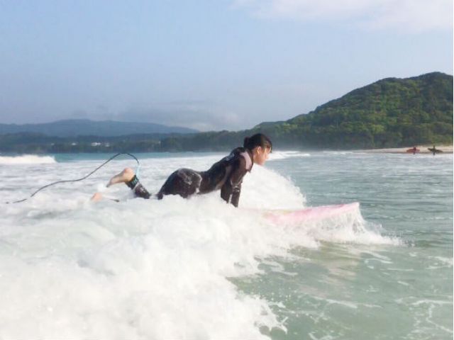 楽しくサーフィン体験!