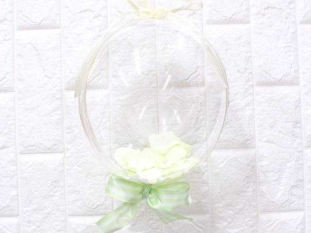 こちらのはバルーンフラワーは、お客様の体験作品です。