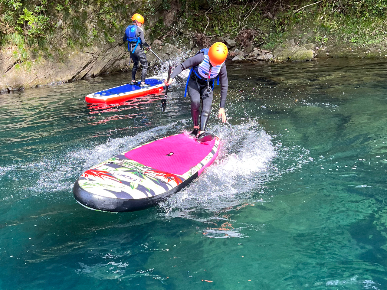高千穂からすぐ！延岡の清流に浮かんで のんびりSUP体験！！/三波商店