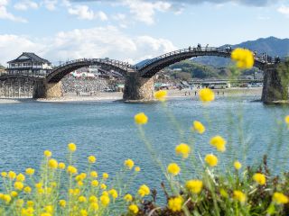 日本三名橋・釘を一本も使っていない5連アーチ橋