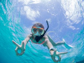 【前日予約OK】【完全貸切】旅の思い出に写真サービス付♪宮古の絶景ビーチでサンゴ礁シュノーケリング
