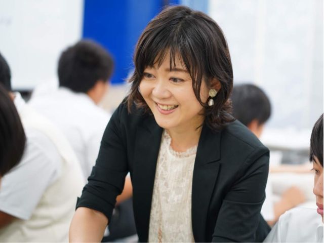 出張アロマ講座 1日で習得 アロマハンドタッチングケアセラピスト認定講座 5 5時間 手作りアロマ香水教室 クラリクララ じゃらん遊び体験 出張アロマ講座 1日で習得 アロマハンドタッチングケアセラピスト認定講座 5 5時間 手作りアロマ香水教室 クラリクララ じゃらん遊び体験