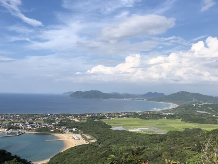 海だけでなく山からの風景も絶景です★
