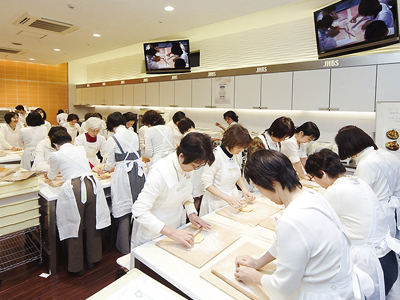 ���������b�X���̗l�q~�����{�Z~