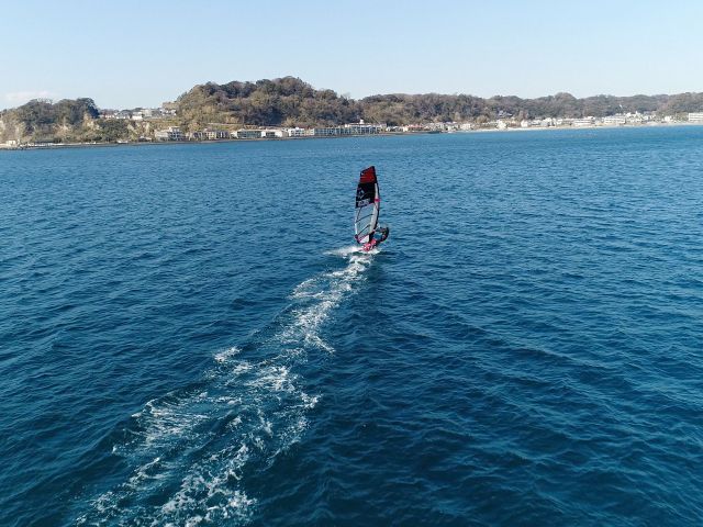 鎌倉の海を自由自在にクルージング