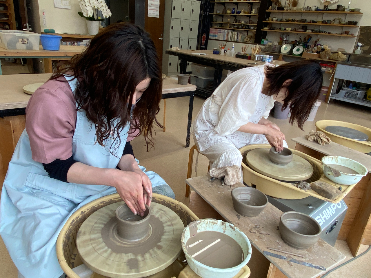 電動ロクロに挑戦です!