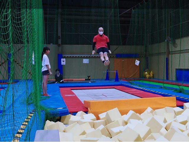 豊田市初 トランポリンスクール トランポリンハウス Funny Bone じゃらん遊び体験