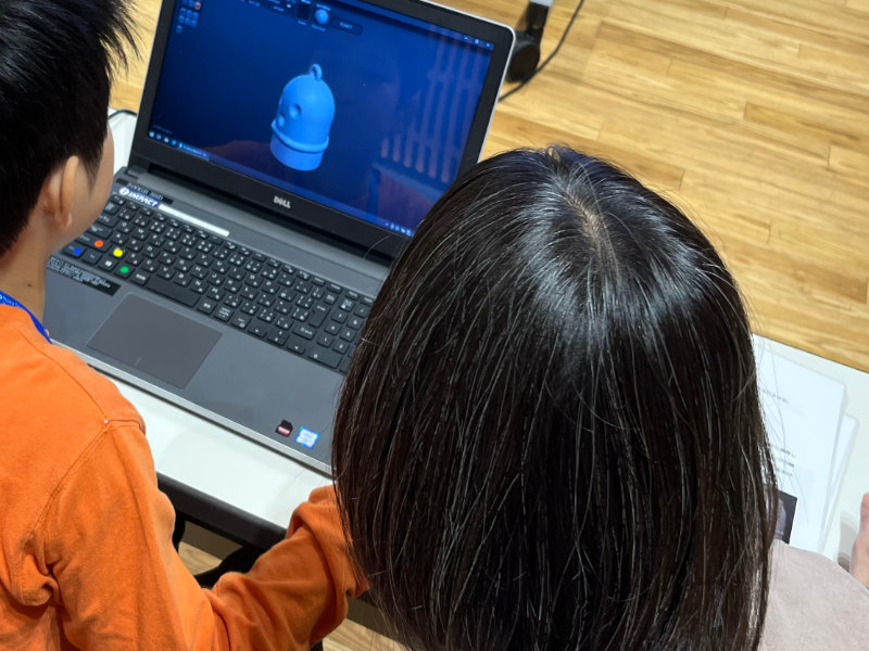 qľۂɂ́Ae䂳񂪃T|[gĂĂ\łB