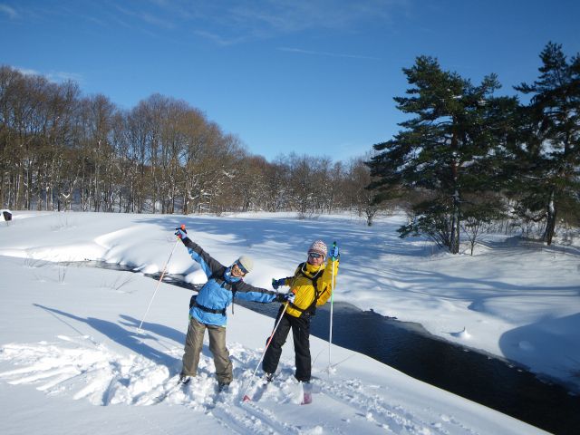 青と白のコントラスト