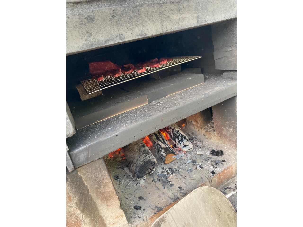 中からジューシーに焼きあがります