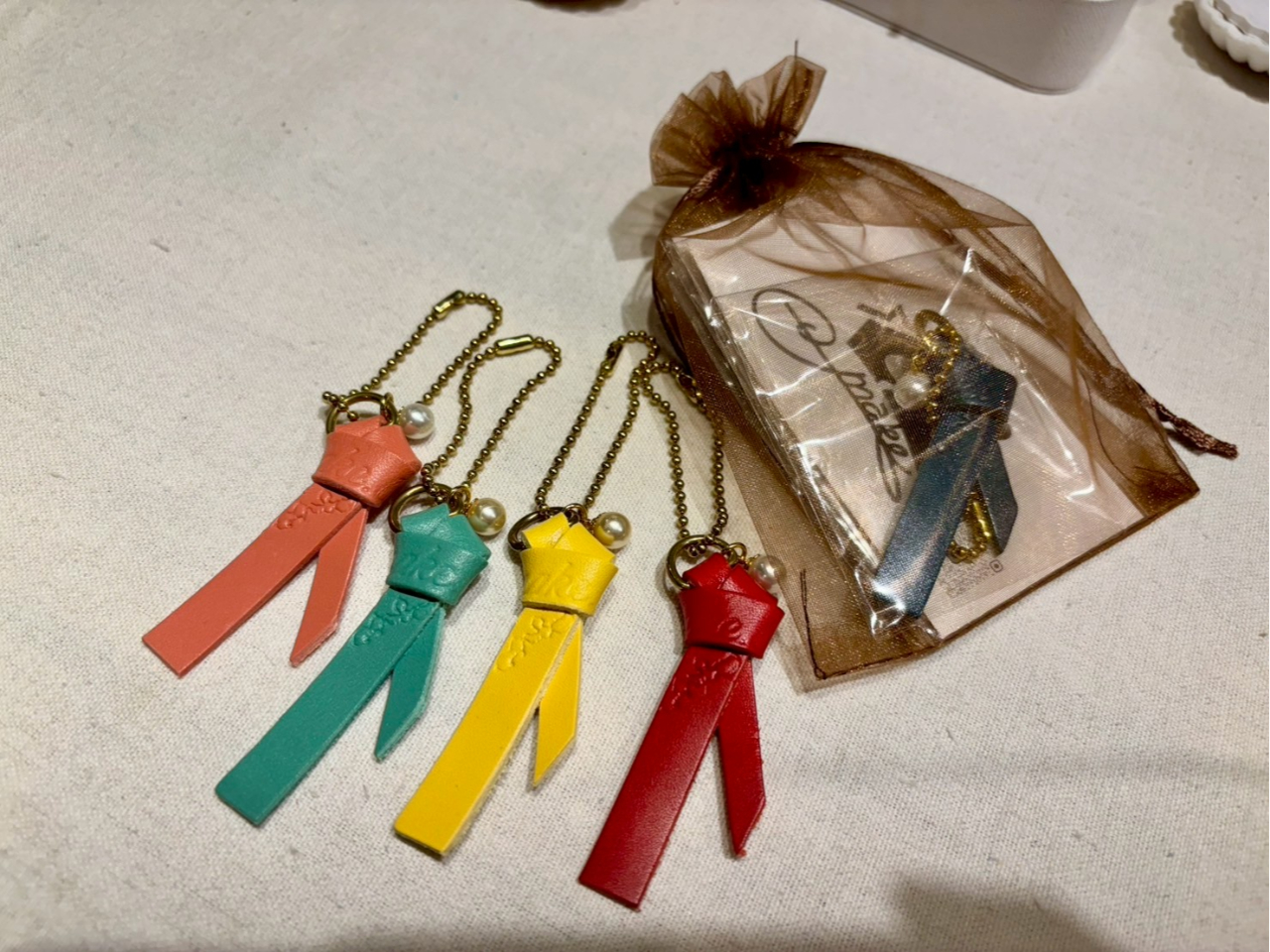 真珠とレザーのコラボレーション。沖縄伝統のお守り『サングヮー』で、あなただけの幸運を手に入れて