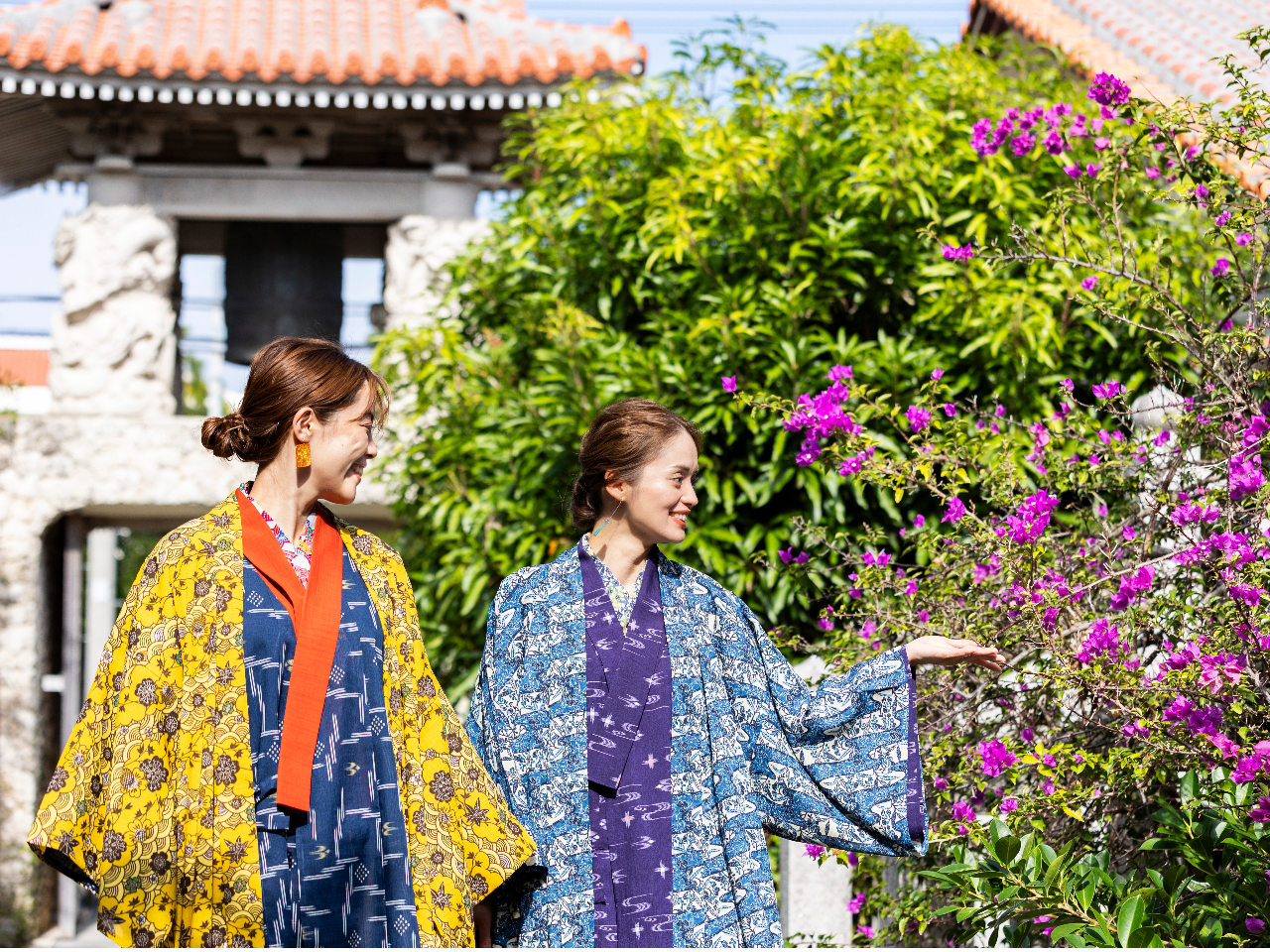 y񗢂̊XzÓs񗢂̉Em̃R[fBl[gŎUI