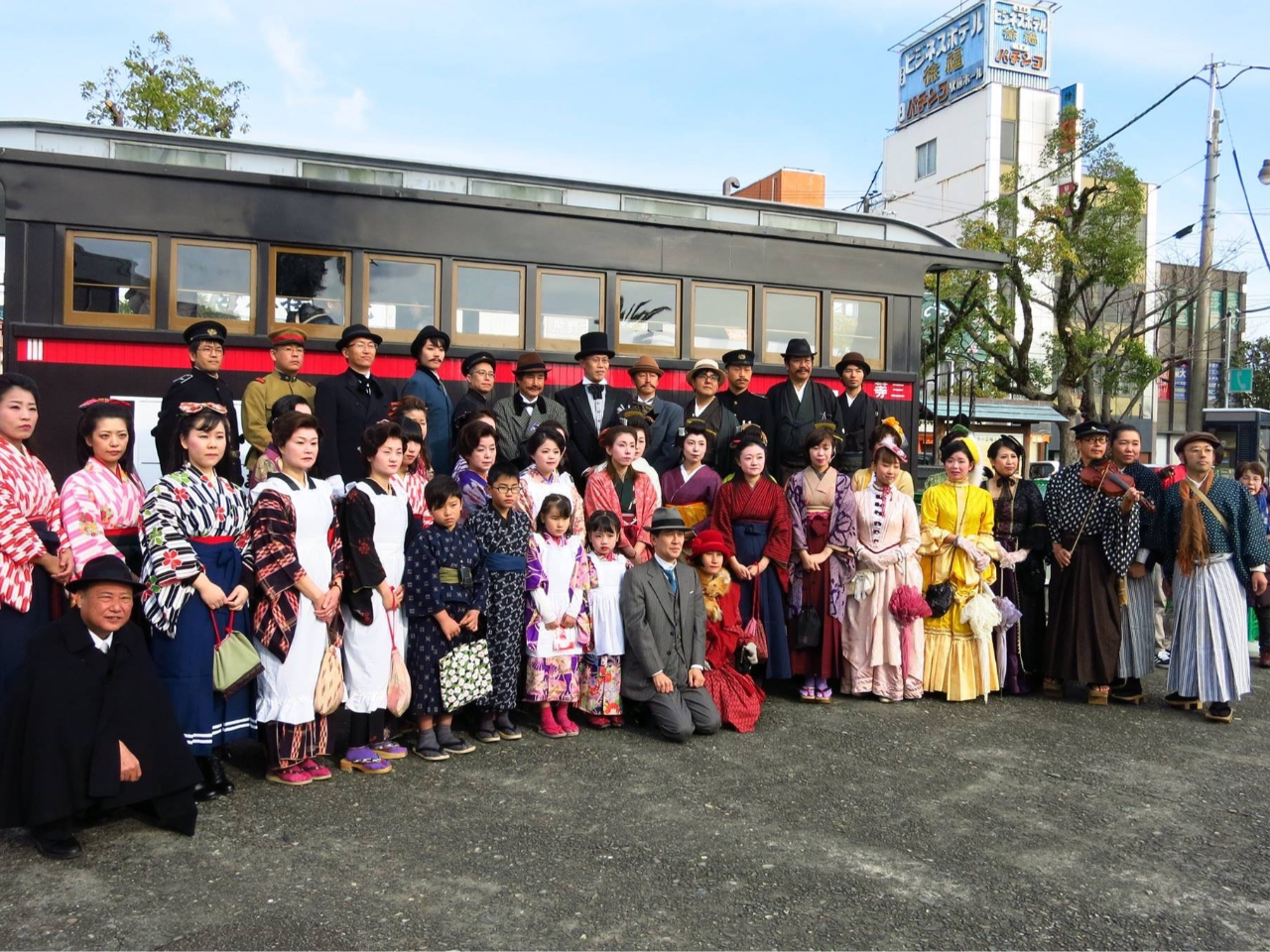 和装、洋装もまじえてのタイムスリップ☆