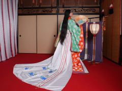 かぐや姫のようなポーズ♪