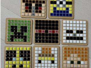 人気のマイクラシリーズやミニオンなどのキャラクターみたいに見えるコースターが作れちゃう楽しい工作だよ〜