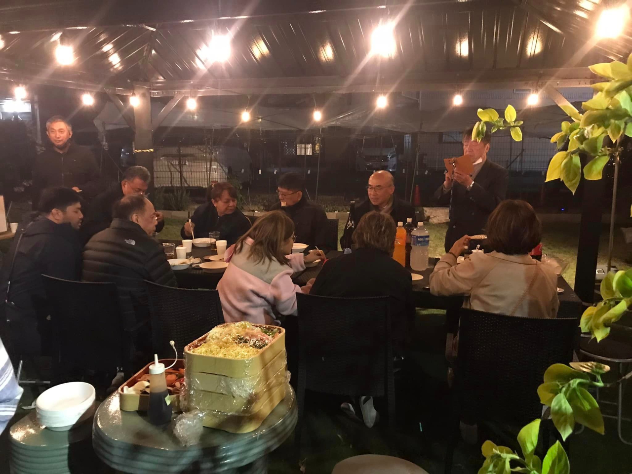 50LEDCgŖ邭AyЂƎ߂܂