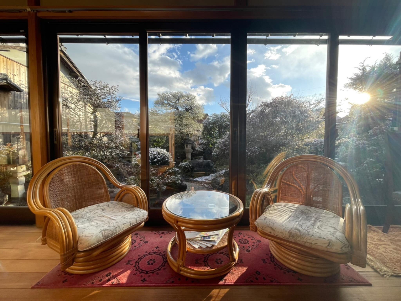 �����𗣂�A ���s�̉��[�����ӎ��ɐG���A����ꂽ�������̓��ʂȎ��Ԃł��BAn exclusive Kyoto aesthetic escape.