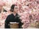 日本庭園に溶け込む着物姿と、凛とした舞。 A serene moment of graceful dance in a Kyoto townhouse.