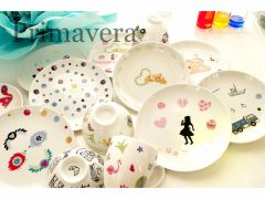 お茶碗、マグカップ、お皿、ペン立てより、親子で各1つづお作り頂けまお好きな白磁で作れます