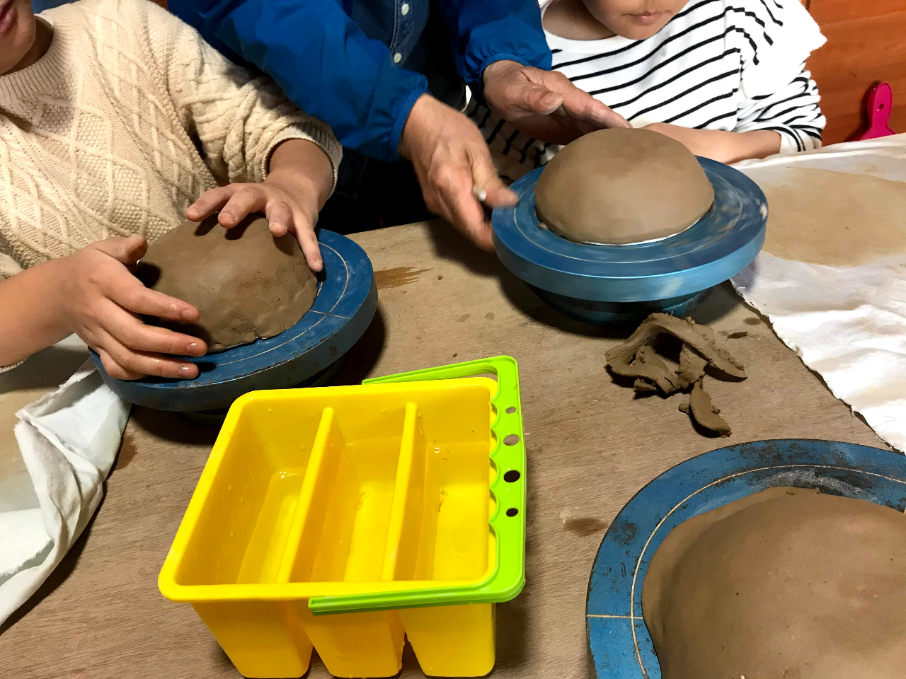 ☆1点お持ち帰り!いつでも貸し切り!手びねり体験☆