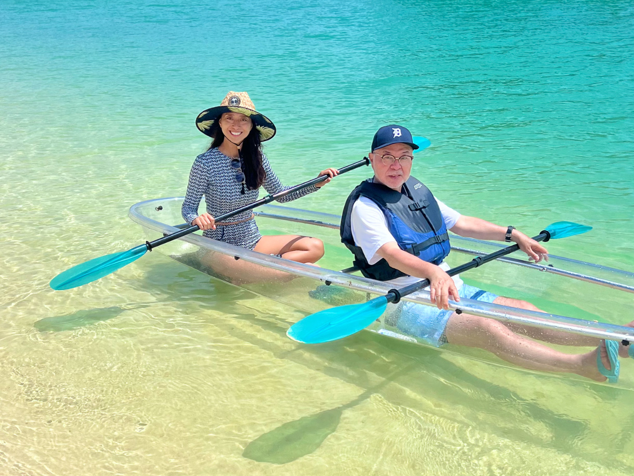 安定感のあるクリアカヤック!その日の穏やかなポイントにご案内しますので、安心してご参加ください!