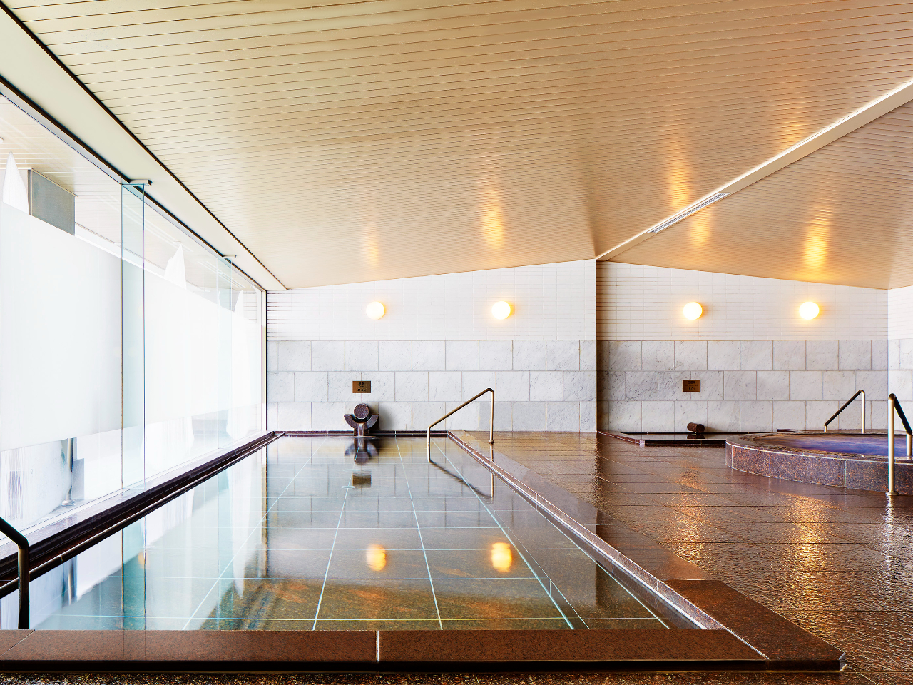 �E�F�X�e�B�����X�c����