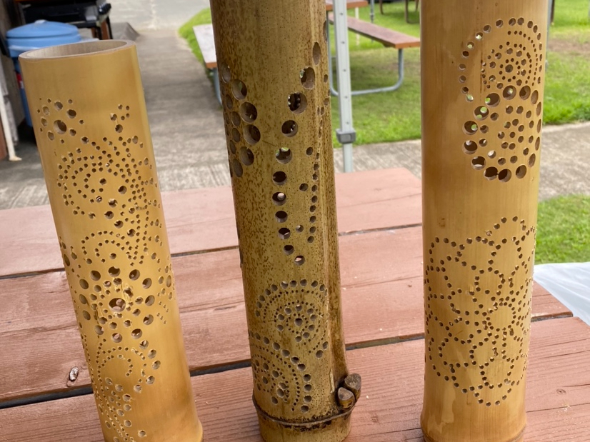 竹灯り1本にLEDライトも一つお付けしますので、自宅に帰ってから直ぐに楽しめます。