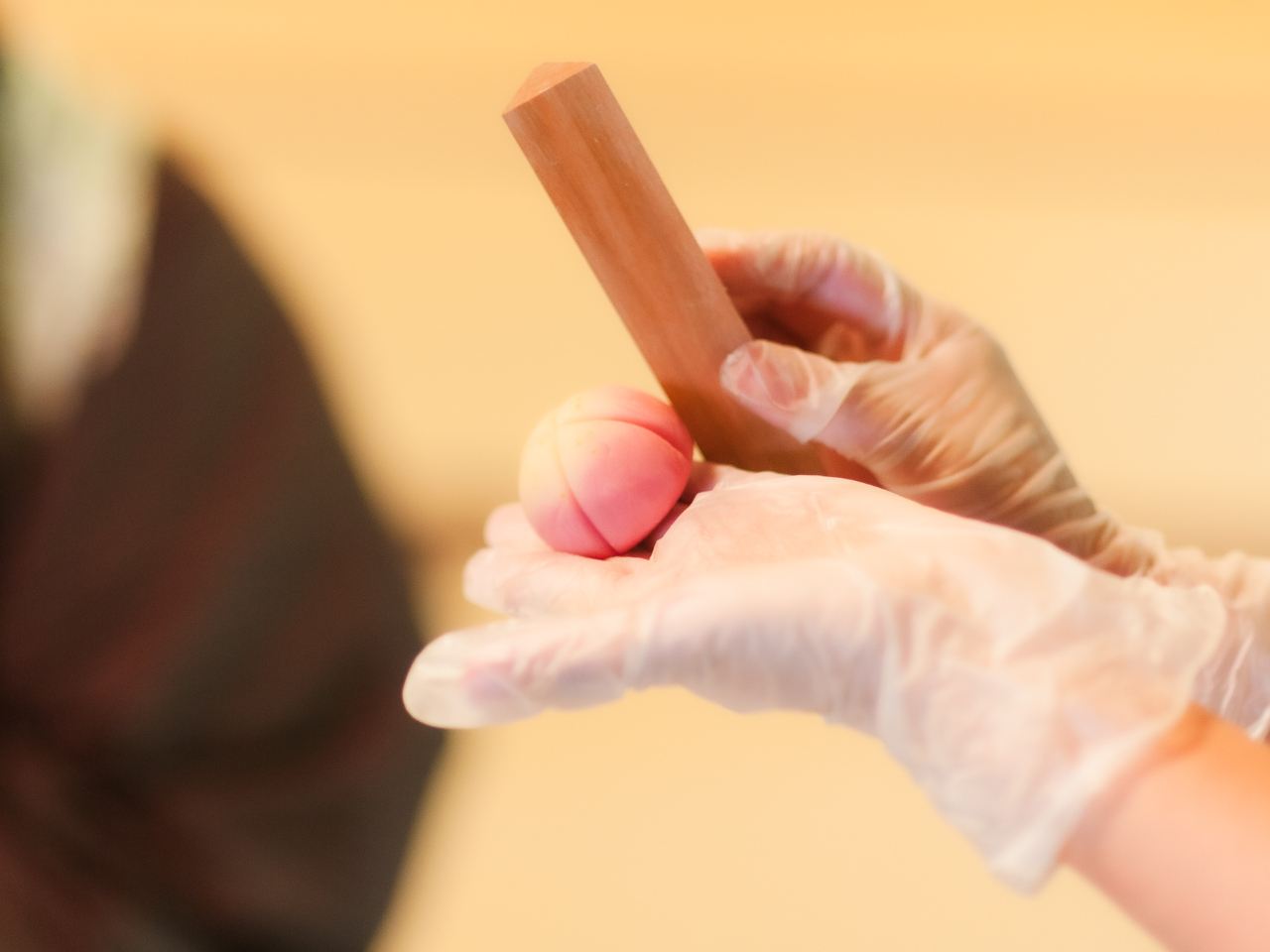 和菓子体験、茶道体験がセットになっているプランです