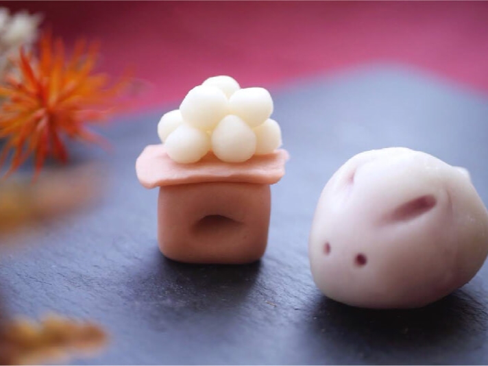 こんなお菓子も作れます!2歳から体験して頂けます。自由製作も可能です。本格的な和菓子道具を使用しオリジナル和菓子はいかがですか?