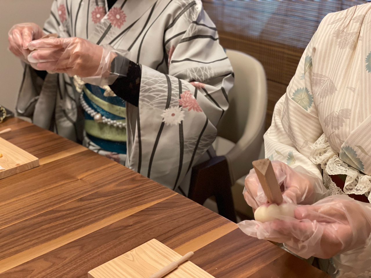 YF̃i`aَq{iIȘaَqgpč܂B