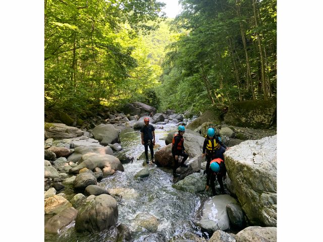 白馬EXアドベンチャー:6月からオープン!!キャニオニング(沢下り)を楽しもう♪白馬の大自然の中で最高の思い出作り!