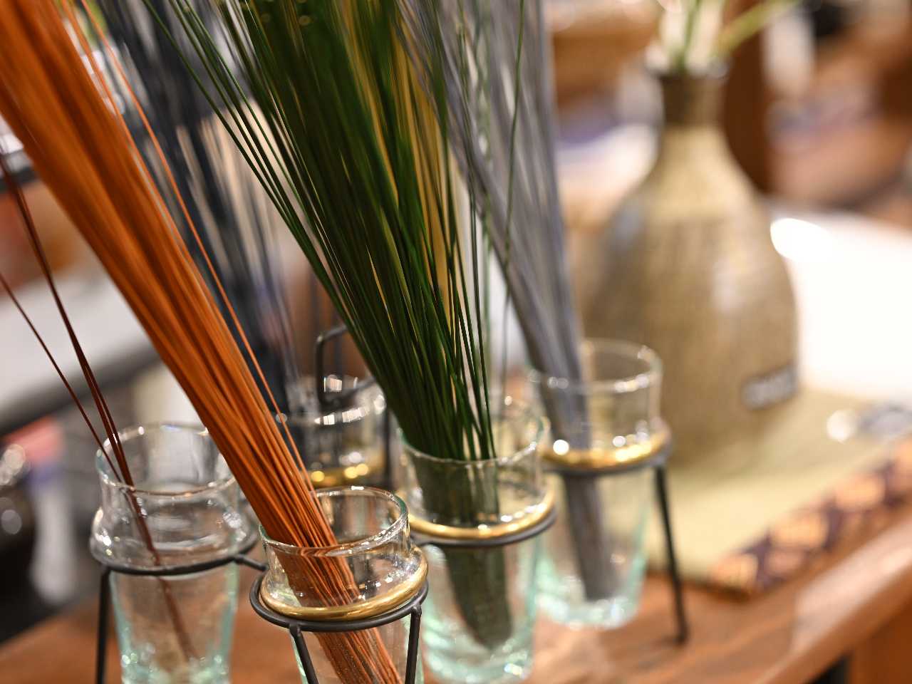 �I�ׂ邢�����̐F�͑S10������n�̐��܂��Ă��Ȃ������͏����Y�A�F�̂����J���[�����͋�B�Y�ƑS�ăW���p�����C�h�􂫂��Ƃ��D�݂̐F�ɏo���I