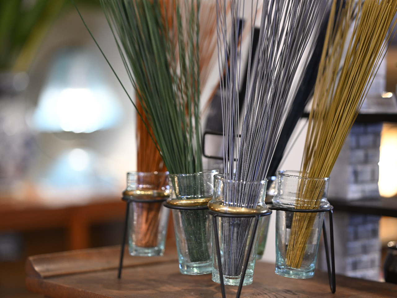 �I�ׂ邢�����̐F�͑S10������n�̐��܂��Ă��Ȃ������͏����Y�A�F�̂����J���[�����͋�B�Y�ƑS�ăW���p�����C�h�􂫂��Ƃ��D�݂̐F�ɏo���I