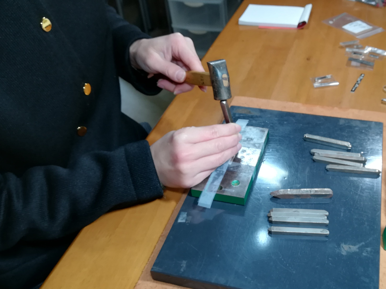 głŉxKĂޗ̋1łł܂B