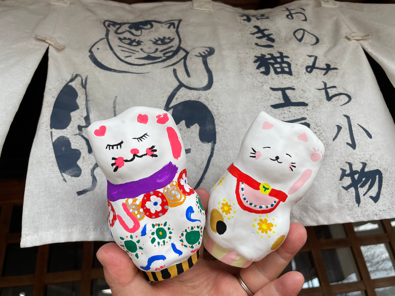 休日・祝日》猫の町・尾道で！福を呼ぶまねき猫の絵付け体験をしよう